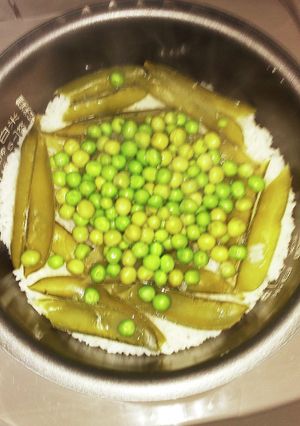 グリンピースご飯-レシピのメイン写真