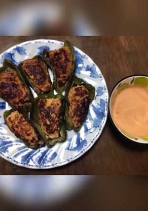 鶏ひき肉で作るピーマンの肉詰め-レシピのメイン写真