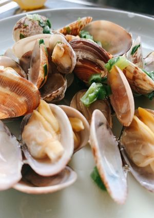 料理下手でもイッパツで成功アサリの酒蒸し-レシピのメイン写真