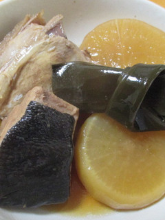 基本に忠実に「鰤大根」を作ったつもり^^-レシピのメイン写真