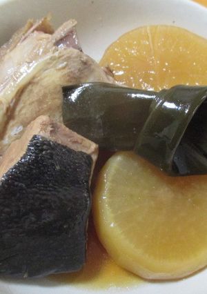 基本に忠実に「鰤大根」を作ったつもり^^-レシピのメイン写真
