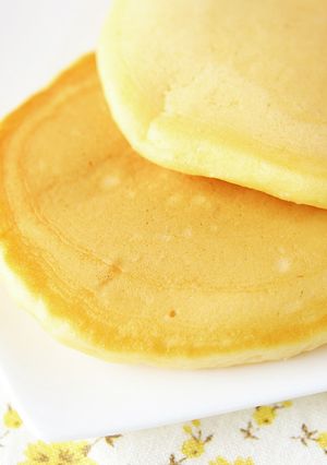 米粉：薄力粉の黄金比率で作るホットケーキ-レシピのメイン写真
