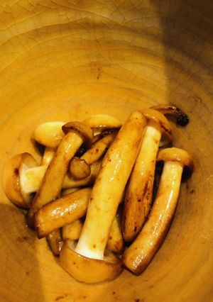 調理時間20秒？ブナピーのバター醤油炒め-レシピのメイン写真