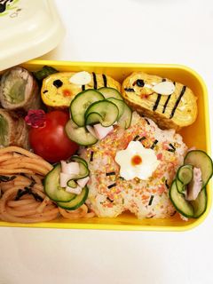 春 はちキャラ弁-レシピのメイン写真