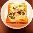 しらすと小松菜のトースト
