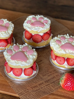 いちごのショートケーキ 猫の肉球-レシピのメイン写真