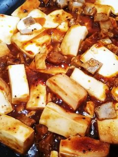 麻婆豆腐(チーズハンバーグ使っちゃう)-レシピのメイン写真