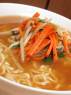 誰でも好きになる☆エスニック味噌ラーメン-レシピのメイン写真