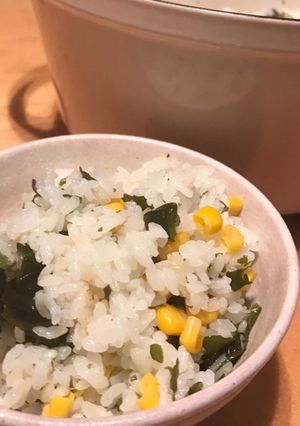 バター風味のコーン＆わかめごはん-レシピのメイン写真