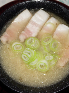 すっきり美味しい豚骨スープ-レシピのメイン写真