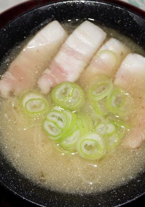 すっきり美味しい豚骨スープ-レシピのメイン写真