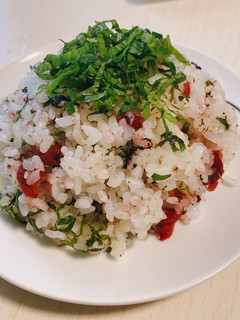 簡単時短なのに美味☆梅昆布茶で梅シソ炒飯-レシピのメイン写真