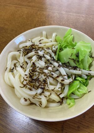 ささっと冷凍うどん　塩昆布ごま油風味-レシピのメイン写真