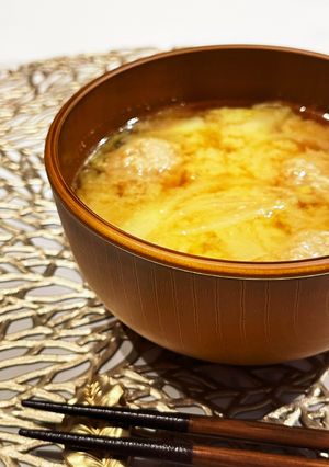 便秘解消お味噌汁。業スー肉団子入りで-レシピのメイン写真