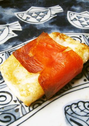 トマトの皮海苔 × 餅-レシピのメイン写真
