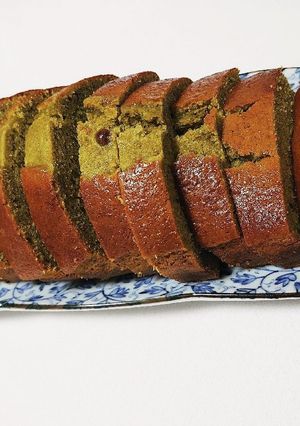 100均甘栗と甘納豆でこんがり抹茶ケーキ-レシピのメイン写真
