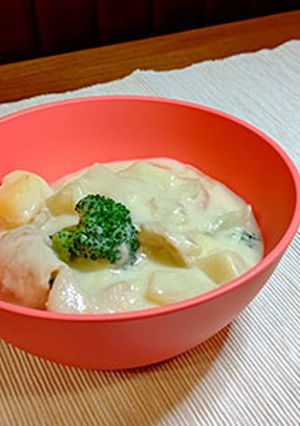 ボーンブロスの簡単クリームシチュー-レシピのメイン写真
