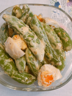 味玉とスナップエンドウのゴママヨ和え-レシピのメイン写真