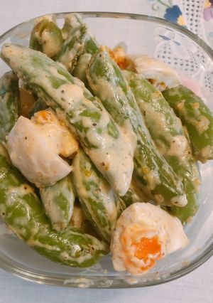味玉とスナップエンドウのゴママヨ和え-レシピのメイン写真