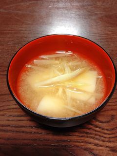 減塩 じゃが芋とみょうがの味噌汁-レシピのメイン写真