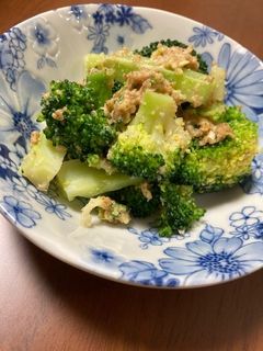 ブロッコリーのごまみそ和え-レシピのメイン写真