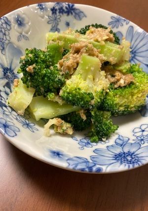 ブロッコリーのごまみそ和え-レシピのメイン写真