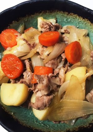 甘めの絶品肉じゃが☆冷めても美味しいヨ-レシピのメイン写真