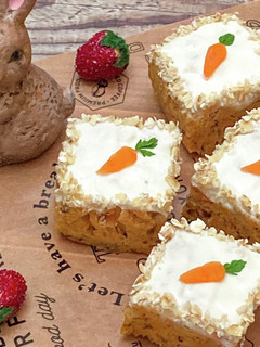 超簡単!犬用『キャロットケーキ』-レシピのメイン写真