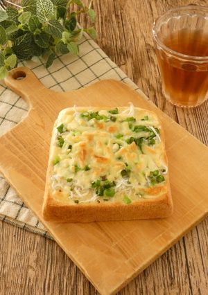 しらすと小葱の冷凍作りおきチーズトースト-レシピのメイン写真