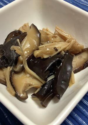プルプルな生キクラゲでキノコの麺つゆ煮-レシピのメイン写真