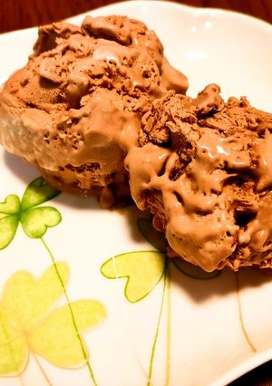 泡のような口溶け！ホイップチョコアイス-レシピのメイン写真