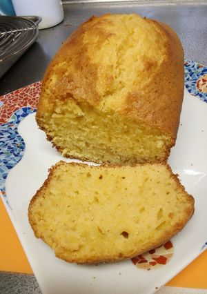 オリーブオイルで作るパウンドケーキ-レシピのメイン写真