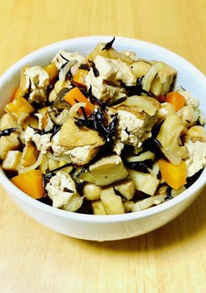 食感が楽しい!ひよこ豆の煮物-レシピのメイン写真