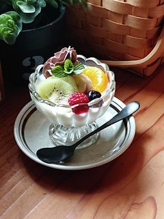 おうちカフェ★ミルクプリンアラモード-レシピのメイン写真