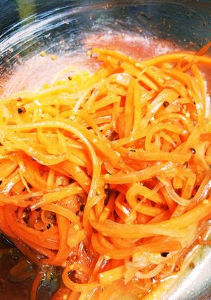 人参のマスタード和え【お洒落カフェの味】-レシピのメイン写真