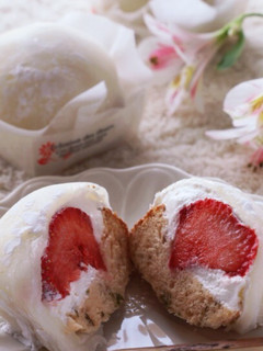 とろける美味しさ♡いちごクリーム大福-レシピのメイン写真