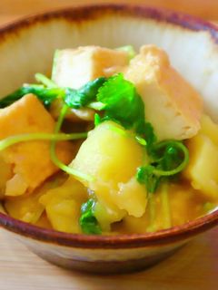 じゃがいもと厚揚げ、三つ葉の煮物-レシピのメイン写真