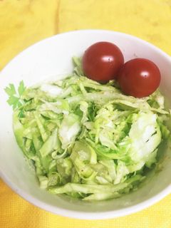 春キャベツとたくあんの健康サラダ-レシピのメイン写真