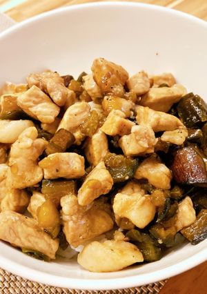 ナスと豚肉の丼-レシピのメイン写真