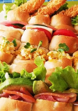 新玉ねぎ入り・ちぎりパンでサンドイッチ！-レシピのメイン写真