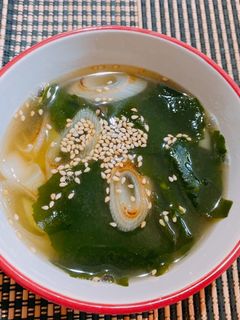 ☆焼きネギのワカメ中華スープ☆-レシピのメイン写真