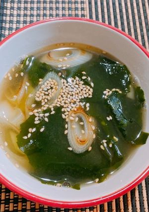 ☆焼きネギのワカメ中華スープ☆-レシピのメイン写真