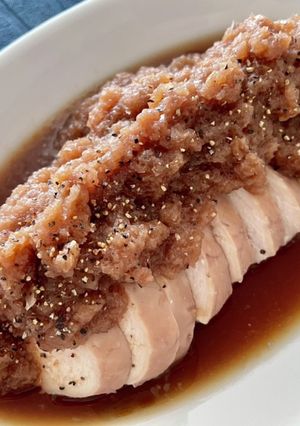 サラダチキンのおろし玉ねぎソース-レシピのメイン写真