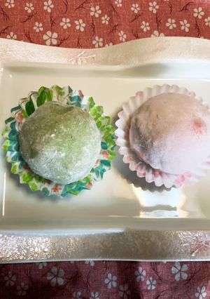 色も綺麗な♪抹茶と桜餡♡桜と白餡の苺大福-レシピのメイン写真