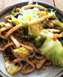 たっぷり春キャベツの♡焼うどん