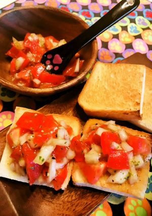 食パンで簡単●完熟トマトのブルスケッター-レシピのメイン写真