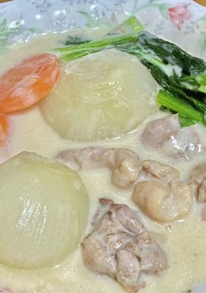 新玉ねぎ＆鶏もも肉のクリーム煮-レシピのメイン写真