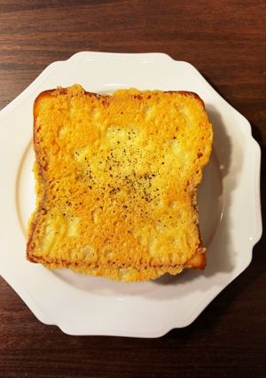 焦がしチーズトースト【おうちカフェ】-レシピのメイン写真