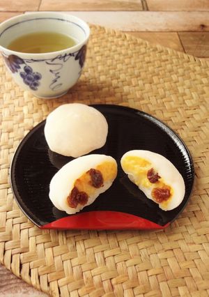 たっぷりレーズンのクリーム大福-レシピのメイン写真