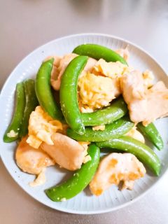 スナップえんどうと鶏むね肉の塩炒め-レシピのメイン写真